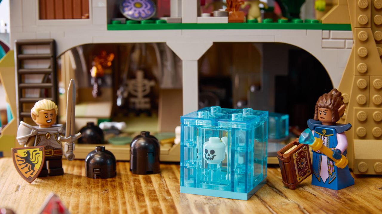 Lego Dungeons &amp; Dragons set with adventurer minifigures and a Gelatinous Cube in the foreground