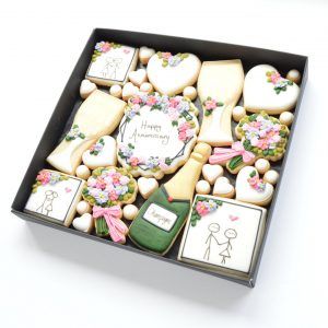 Anniversary biscuit gift box