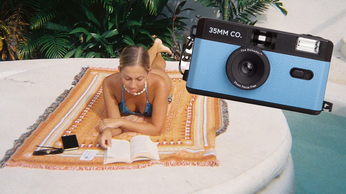  Madison Stefanis has created an affordable and fun film camera small enough to fit in your clutch bag. 