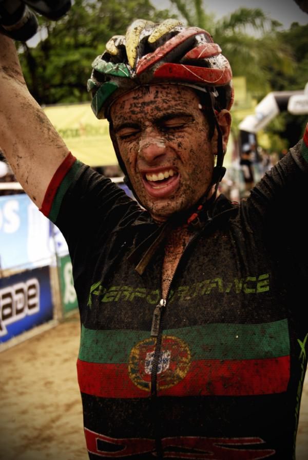Luis Leao Pinto after winning the final stage