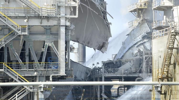 The Exxon Mobile refinery in Torrance, California.