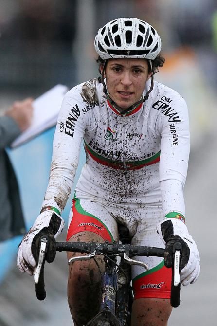 Isabel Caetano of Portugal got a real taste of Belgian 'cross in Overijse