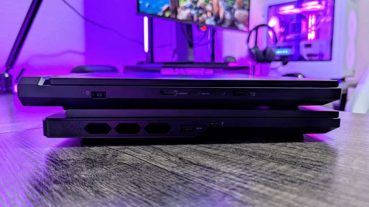Image of the Lenovo Legion Pro 7i (Gen 10) laptop.