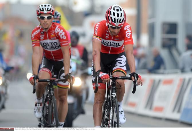 Kenny Dehaes (Lotto Belisol Team) crashed on the last corner