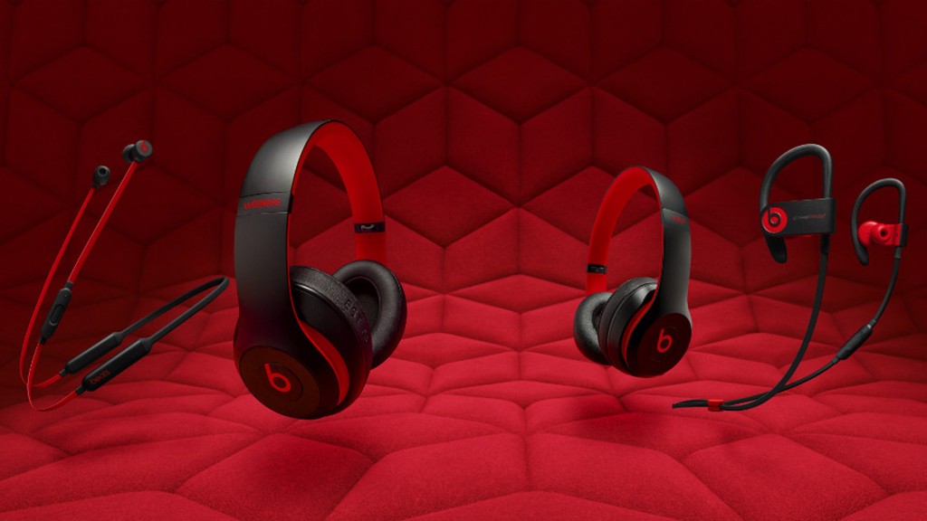 red-and-black themed headphones 