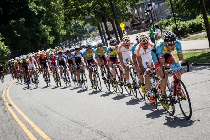 The front of the field gets strung out as they bring back the break