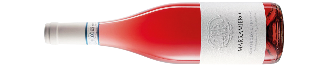 Bottle of ros&amp;eacute; wine