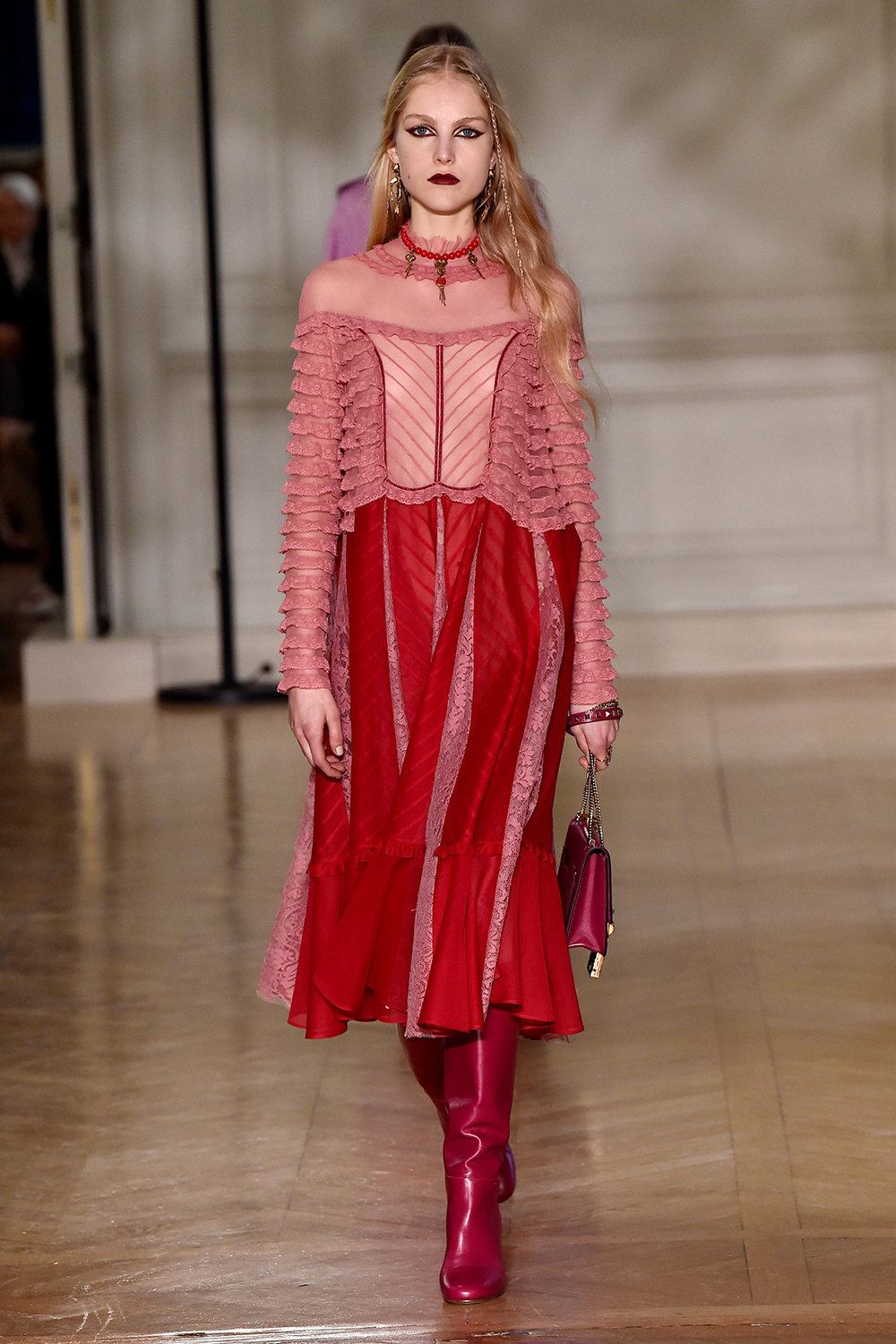 5 Valentino Looks That Prove Red And Pink DO Go Together | Marie Claire UK