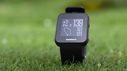 Kan ikke lide enkelt gang Outlook Garmin Approach S10 GPS Watch Review | Golf Monthly