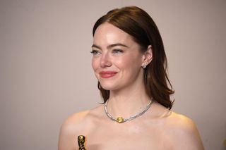 Emma Stone at the Oscars (close up)