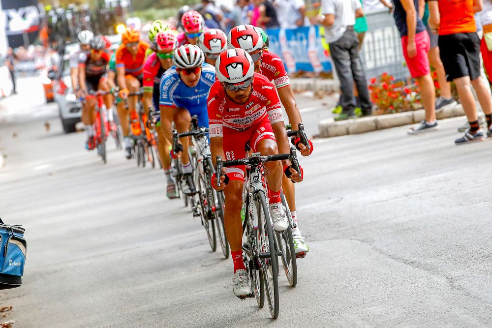 Androni Giacattoli drive the pace for Gavazzi