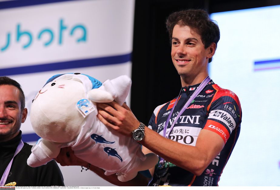 Marco Canola accepts one of his prizes