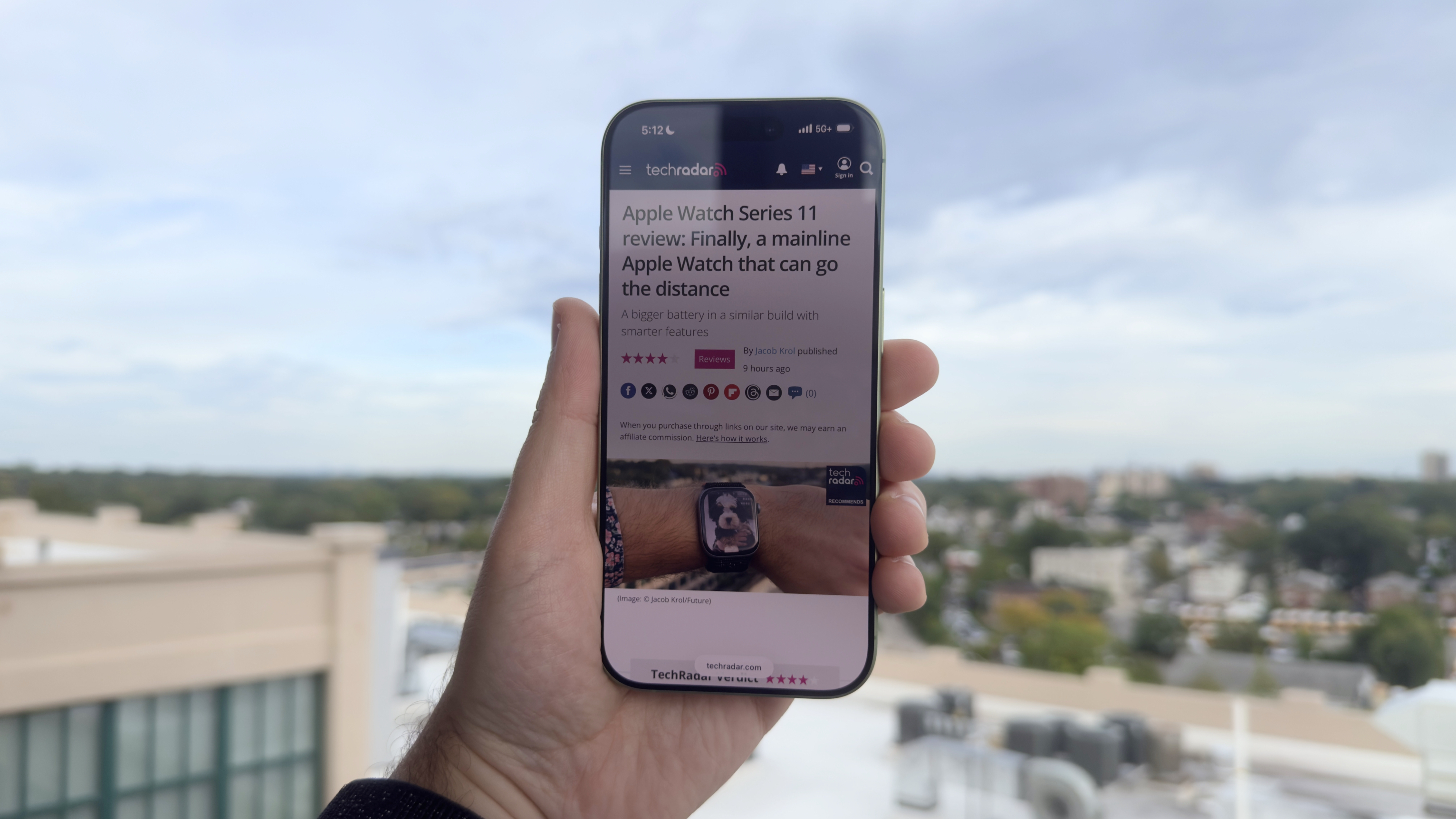 Apple iPhone 17 Review
