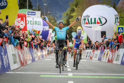 Michele Scarponi honoured with special team prize at race where he