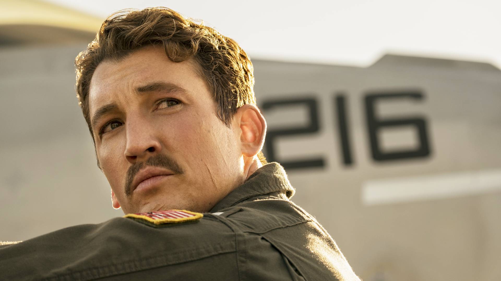 Miles Teller opens up on what it’s like to go toe-to-toe with Tom Cruise on Top Gun: Maverick