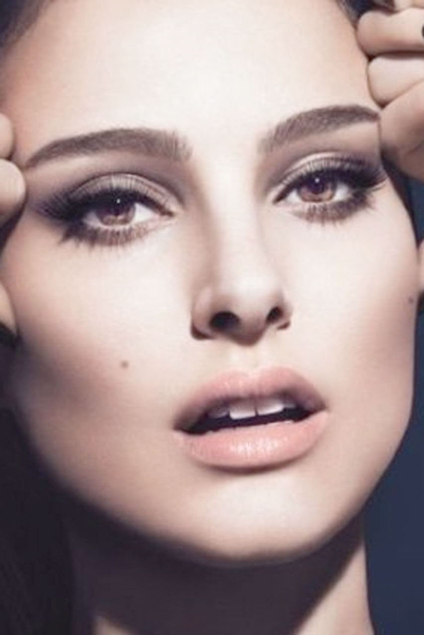 Diorshow Mascara Gets a Makeoverand Weve Got All the Details  Allure
