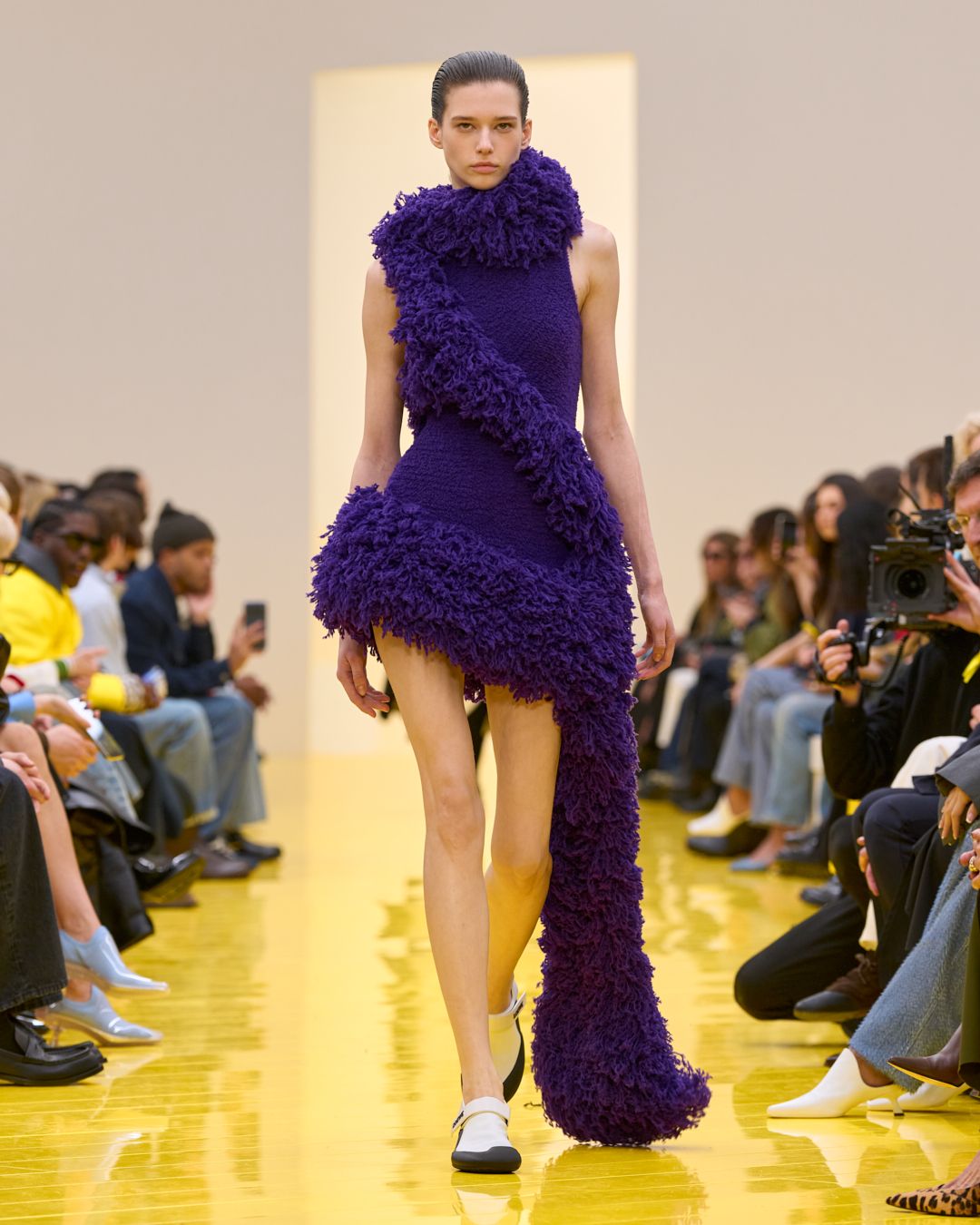 Photos from Loewe Fall Winter 2026 Paris Fashion Week runway show.