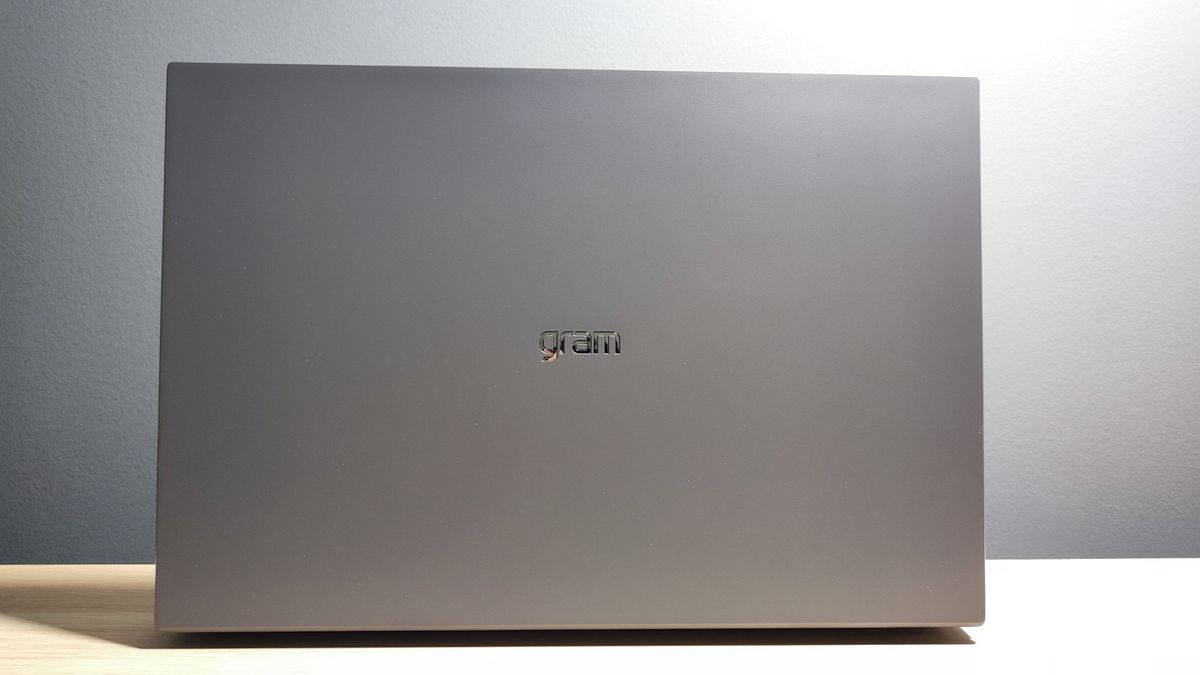 LG Gram 17 2023