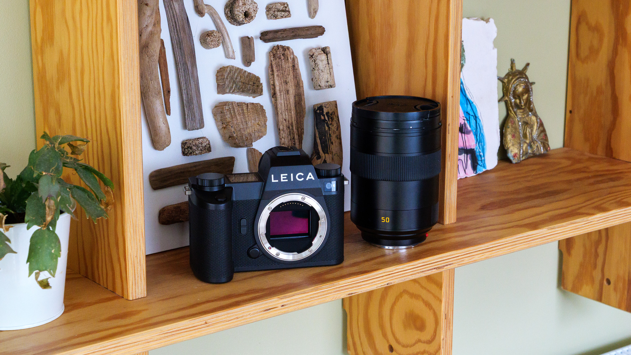 Leica SL3-P mirrorless camera