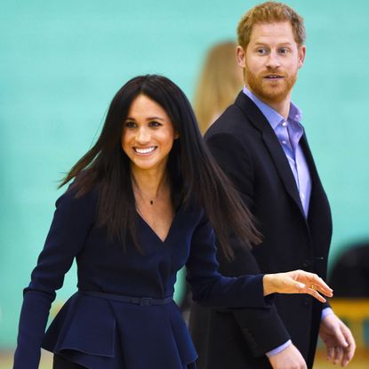 Formal wear, Suit, White-collar worker, Gesture, Tuxedo, Businessperson, Smile, Outerwear, Event, Business, 