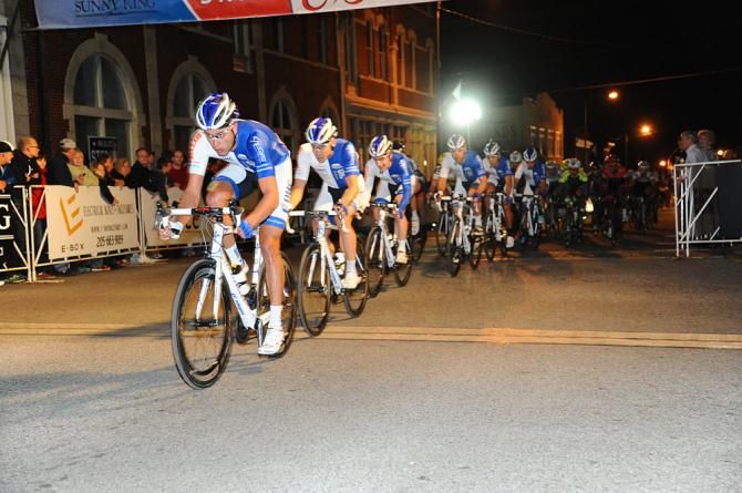 UnitedHealthcare riders set the pace