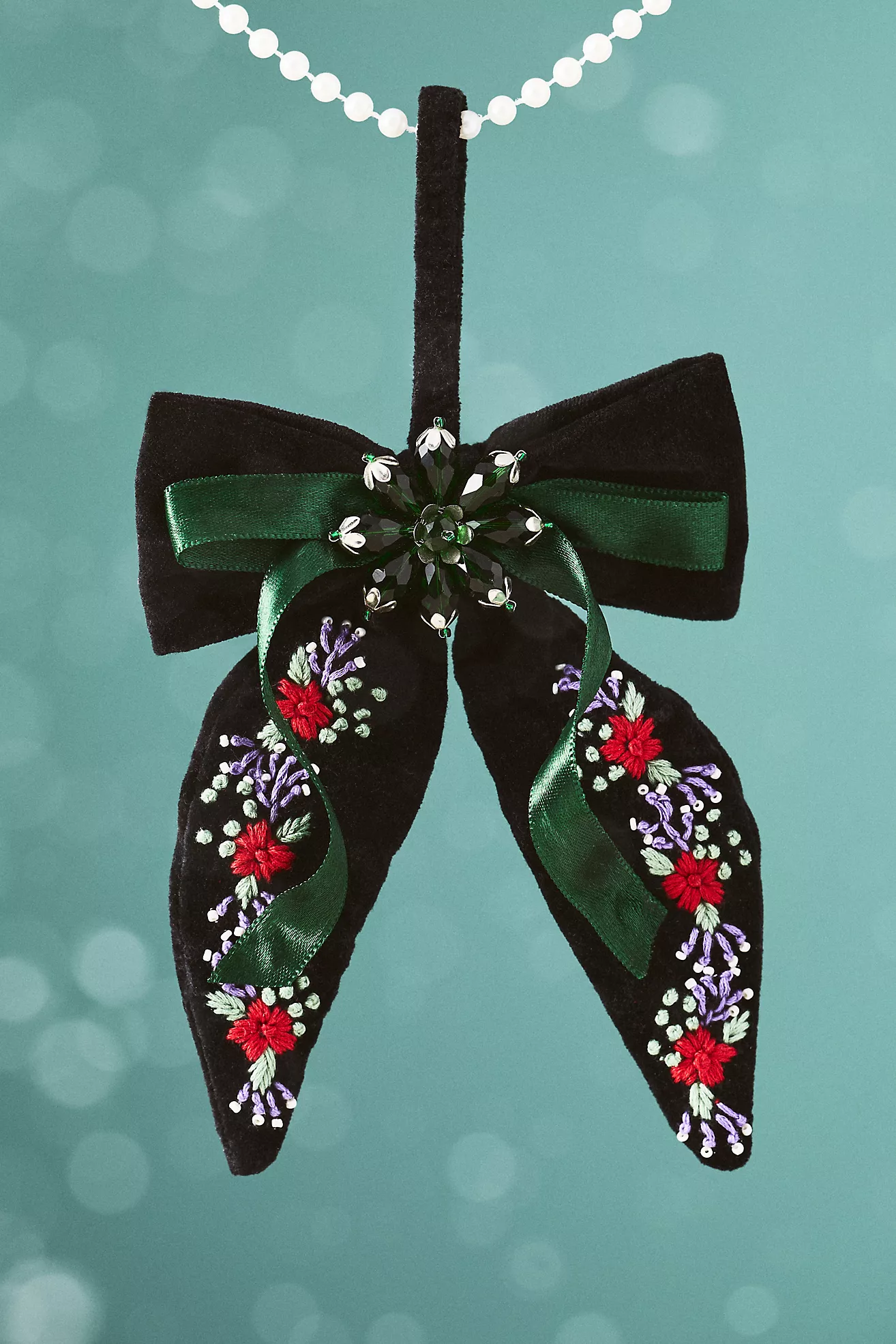 Gigi Embroidered Velvet Bow Ornament