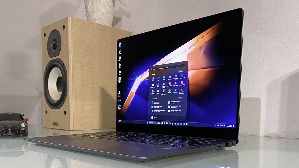 Samsung Galaxy Book4 Pro review: Samsung's MacBook killer gets Intel's ...