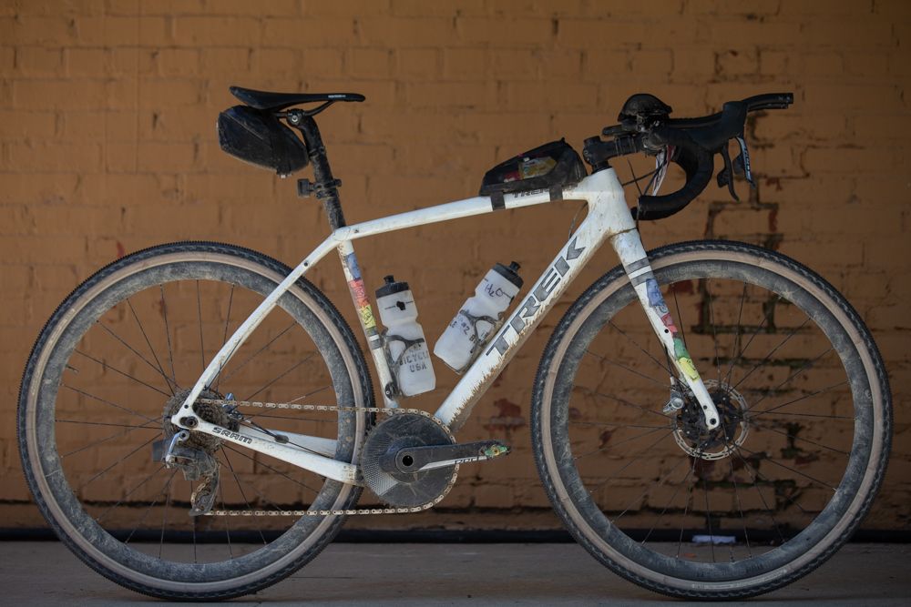 Peter Stetina's custom-painted Trek Checkpoint with SRAM RED AXS eTap, including aero single chainring