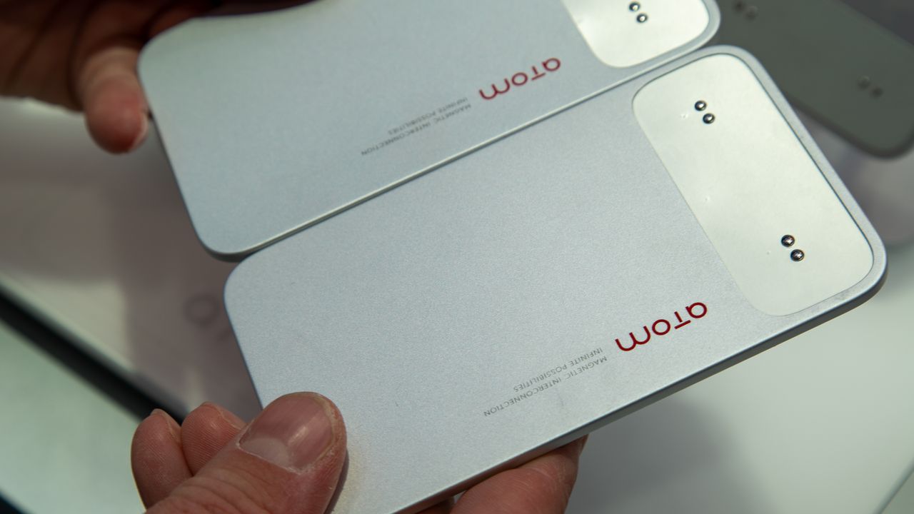 Tecno Modular Phone power banks
