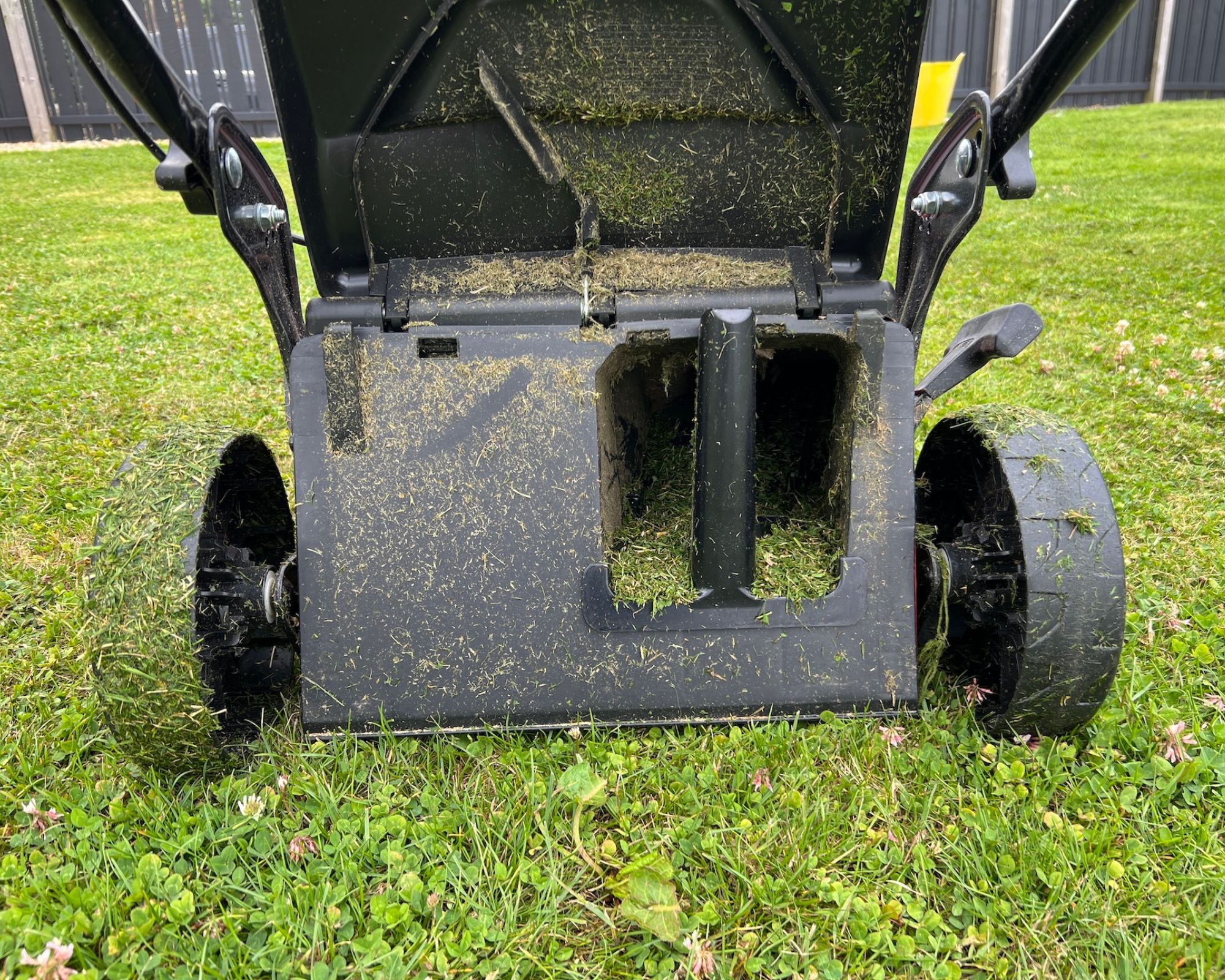 rear of the Mountfield HP185 139cc lawn mower