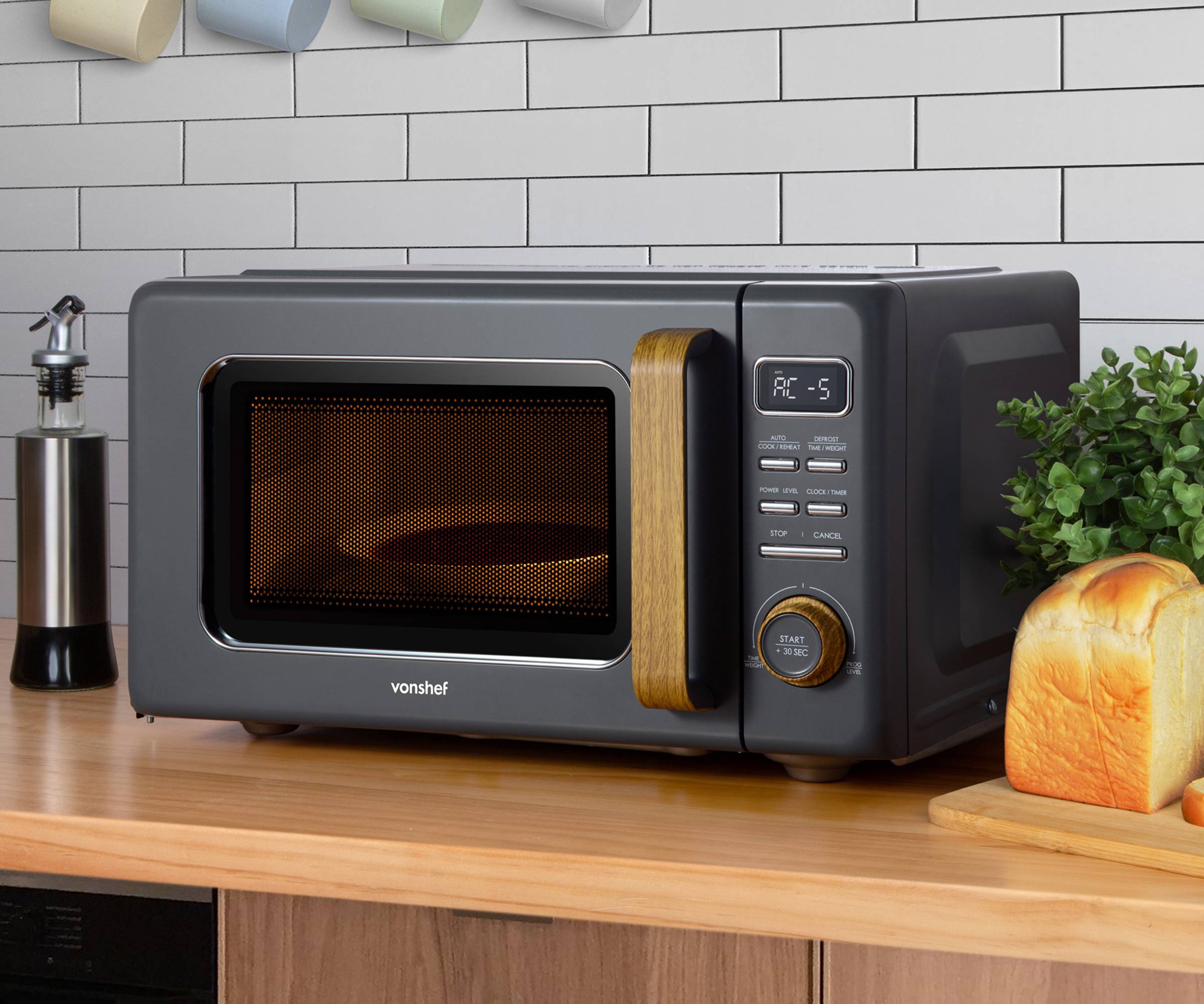 Vonshef microwave on wood kitchen counter