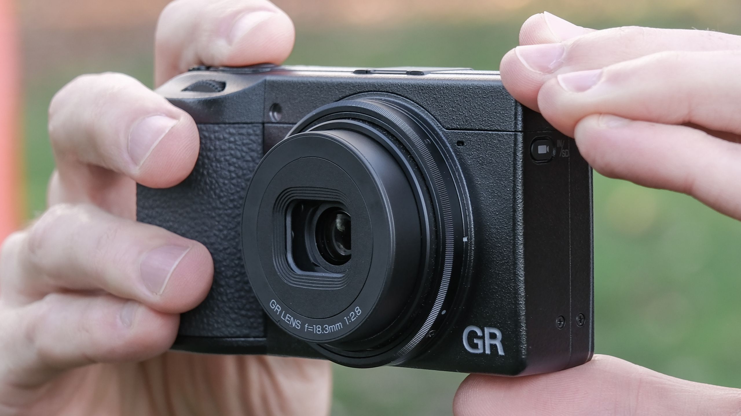 Compact Cameras See Sales Surge