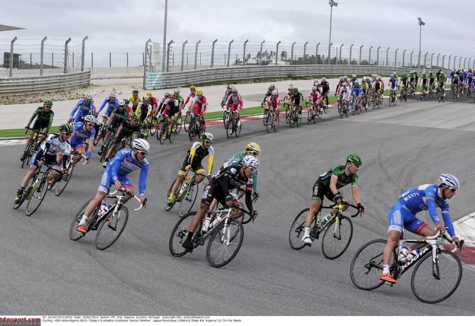 During stage 2 at Volta ao Algarve, the race route utilised the Aut&oacute;dromo Internacional do Algarve circuit normally used for auto and motorcycle racing