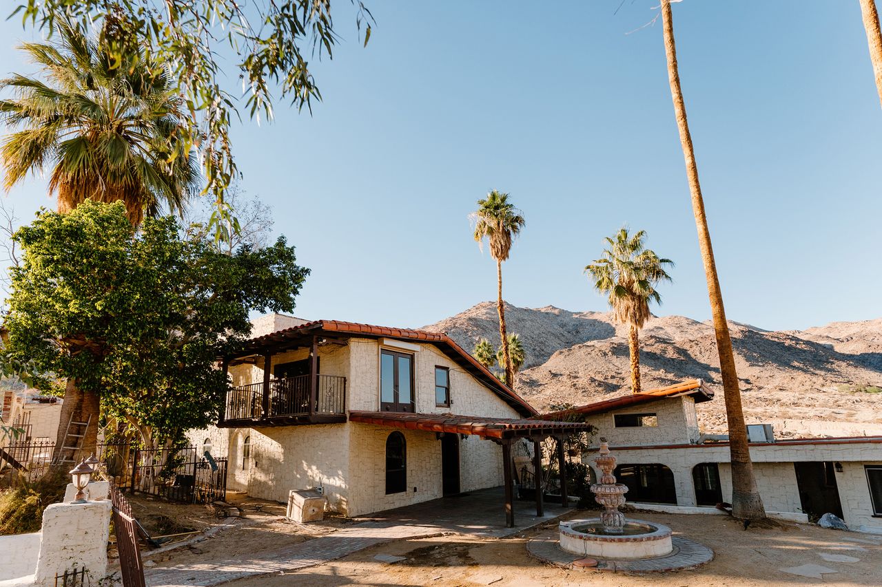 Before image bobby berk casa tierra