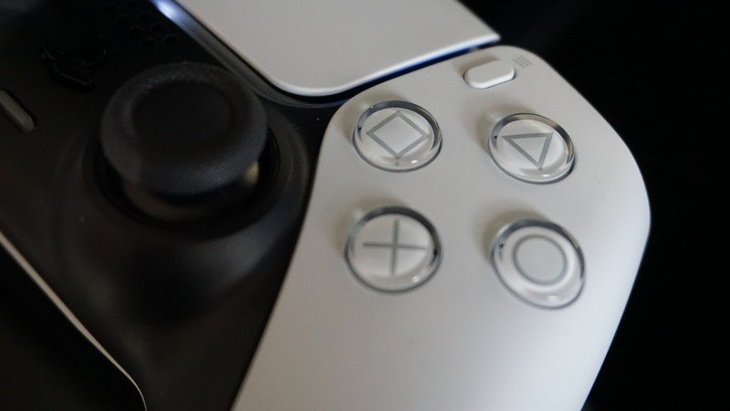 PS5 DualSense controller vs. PS4 DualShock 4 controller: Which is ...