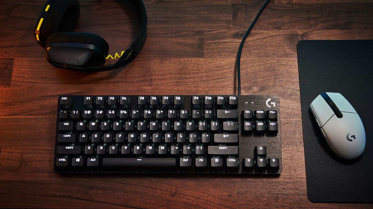  Logitech G413 Mechanical Gaming Keyboard : Video Games