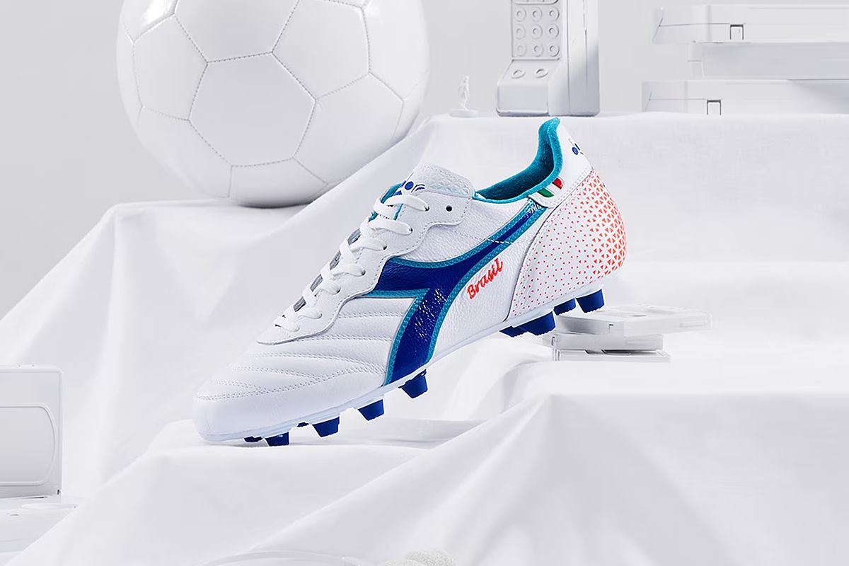 Diadora boots