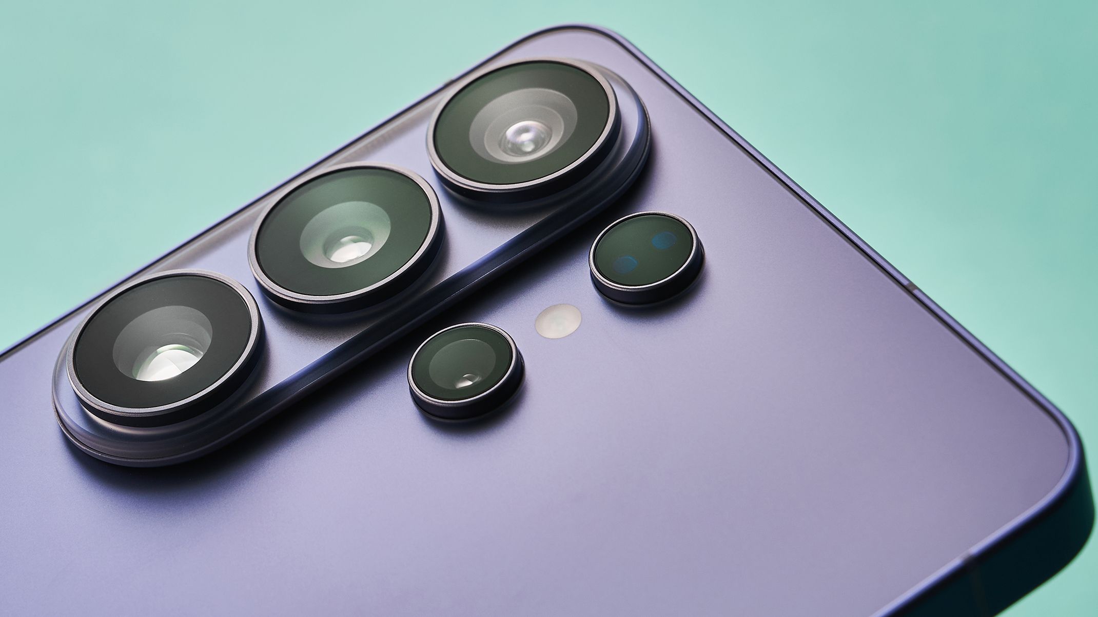 Your Samsung Galaxy phone getting Apple AirDrop support soon