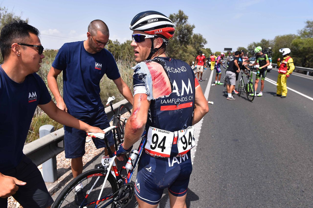 Thomas Degand (IAM Cycling) after a crash