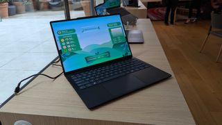 Lenovo Yoga Solar PC concept