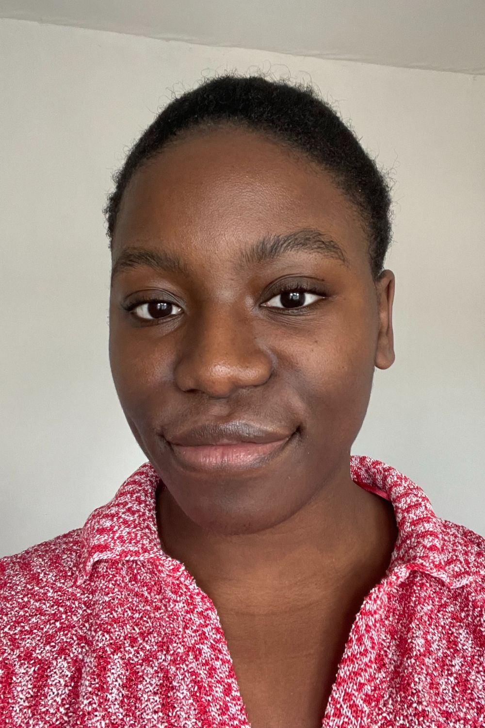 Beauty journalist Ata-owaji Victor before trying Giorgio Armani Luminous Silk Foundation