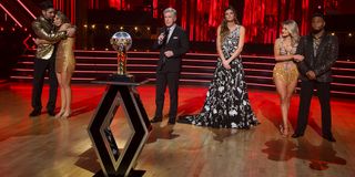 dancing with the stars season 28 finale erin andrews