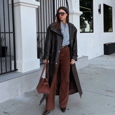 Jen wearing anti-trend items 