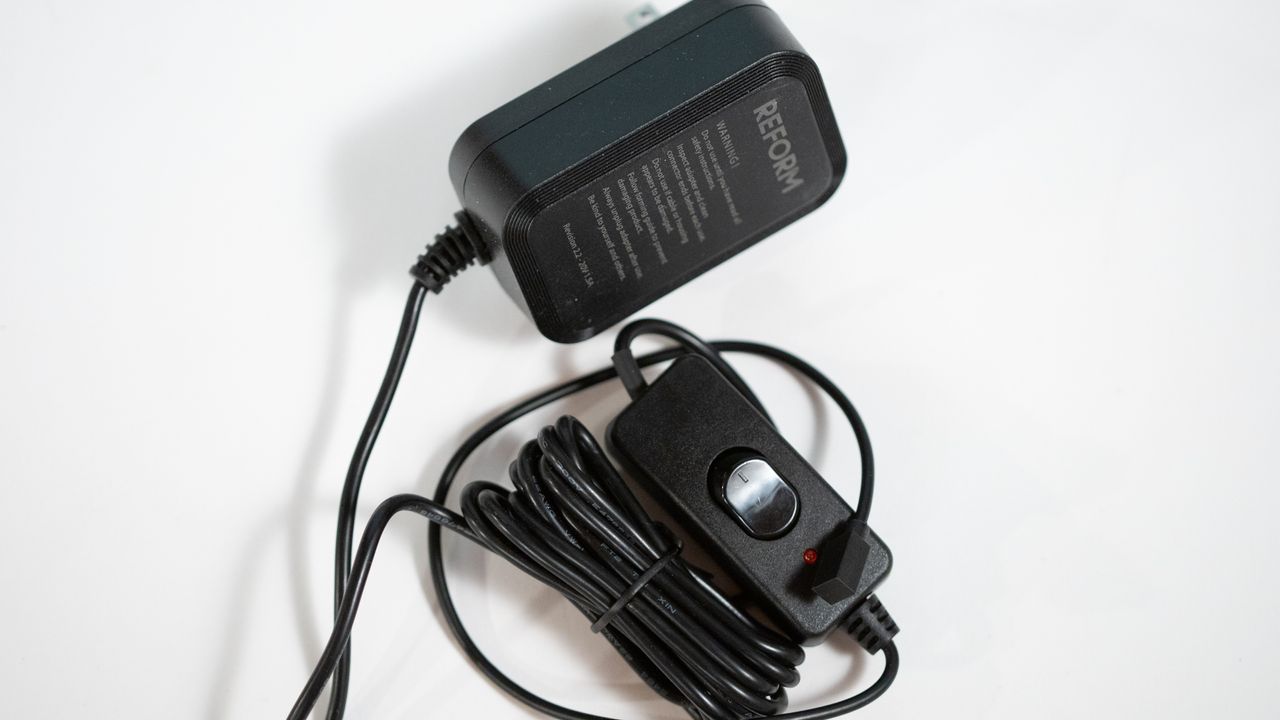 Reform Seymour Saddle A/C Adapter