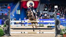 Annabel Widdowson riding Bunbury Conquest winners of The Agria 128cms Championship
