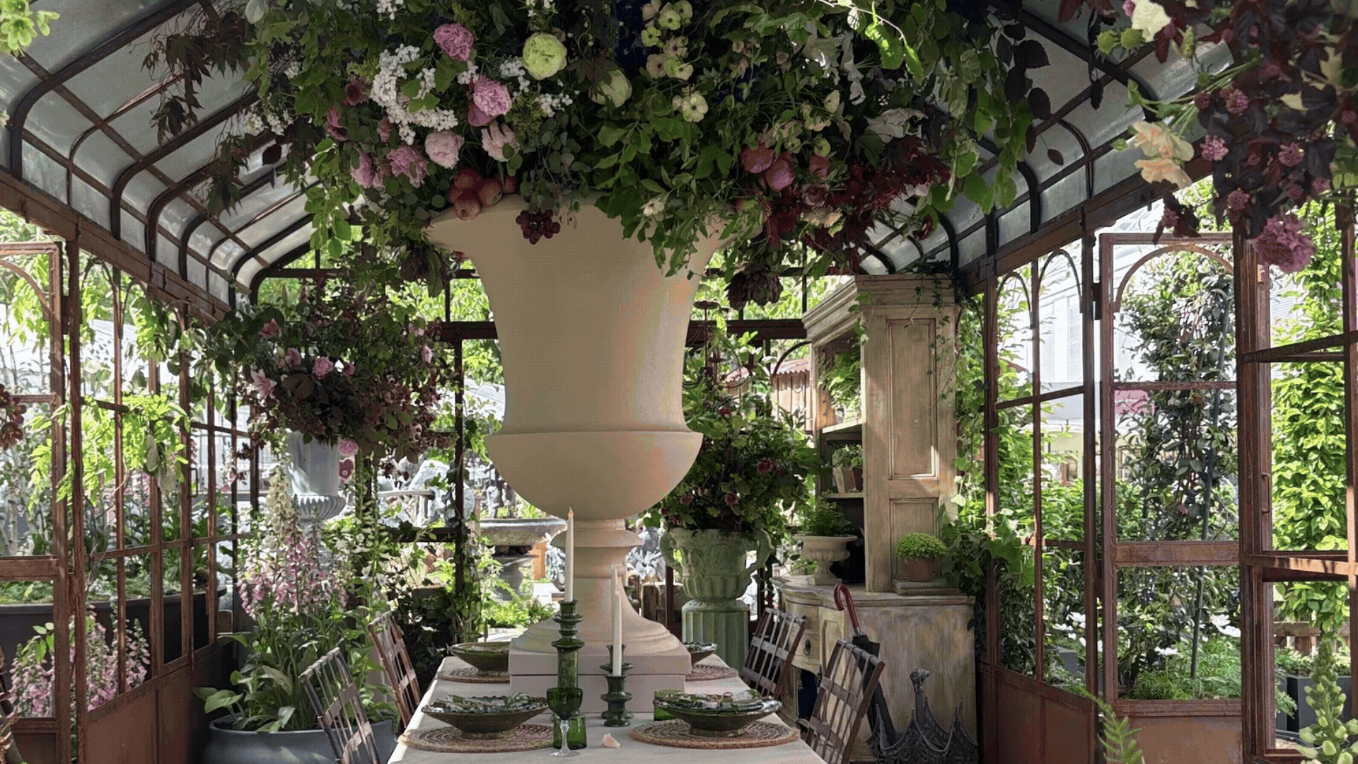 A GIF of gardens, sculptures, flowers, and exhibits at the Chelsea Flower Show 2026