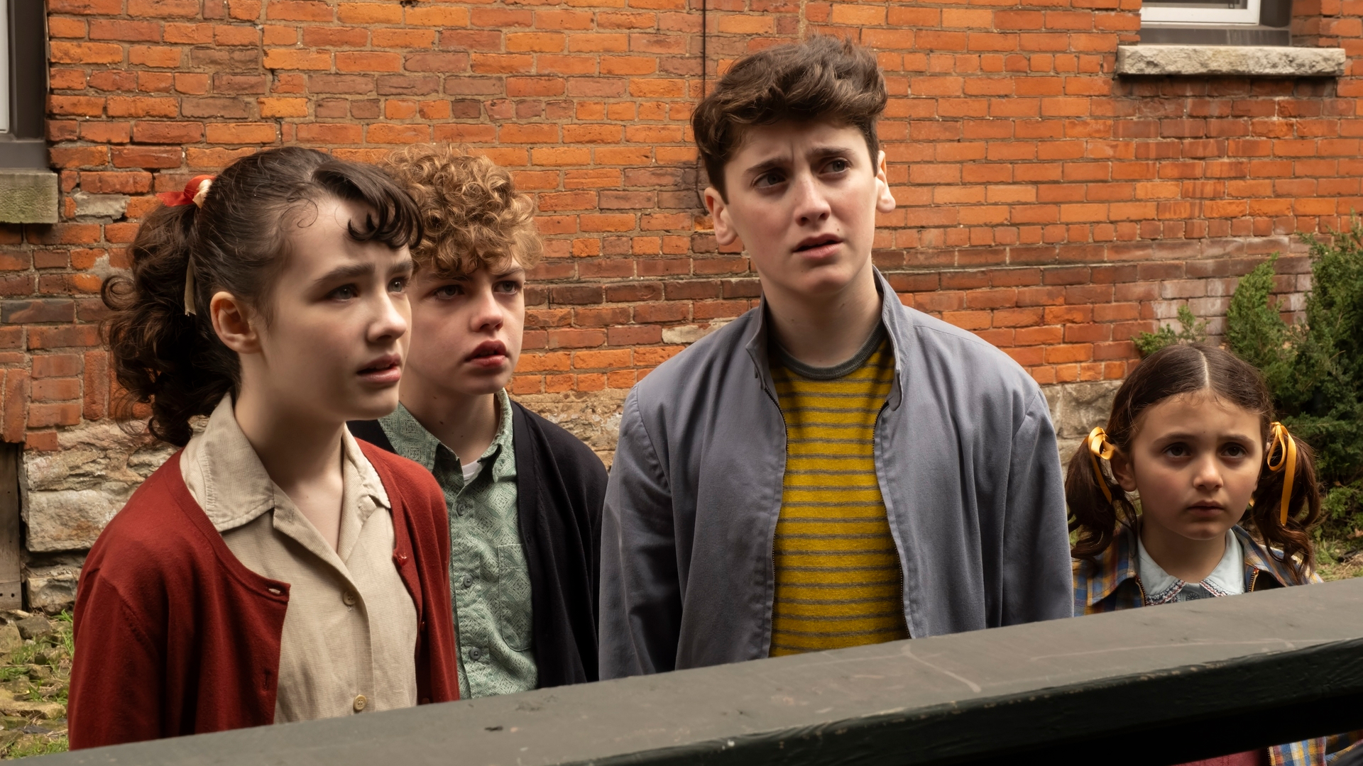 l-r: Clara Stack, Mikkal Karim-Fidler, Jack Molloy Legault, Matilda Legault in &#039;It: Welcome to Derry.&#039;