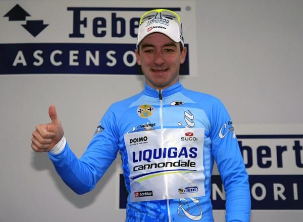 Thumbs up from Challenge Calabria winner Elia Viviani (Liquigas-Cannondale)