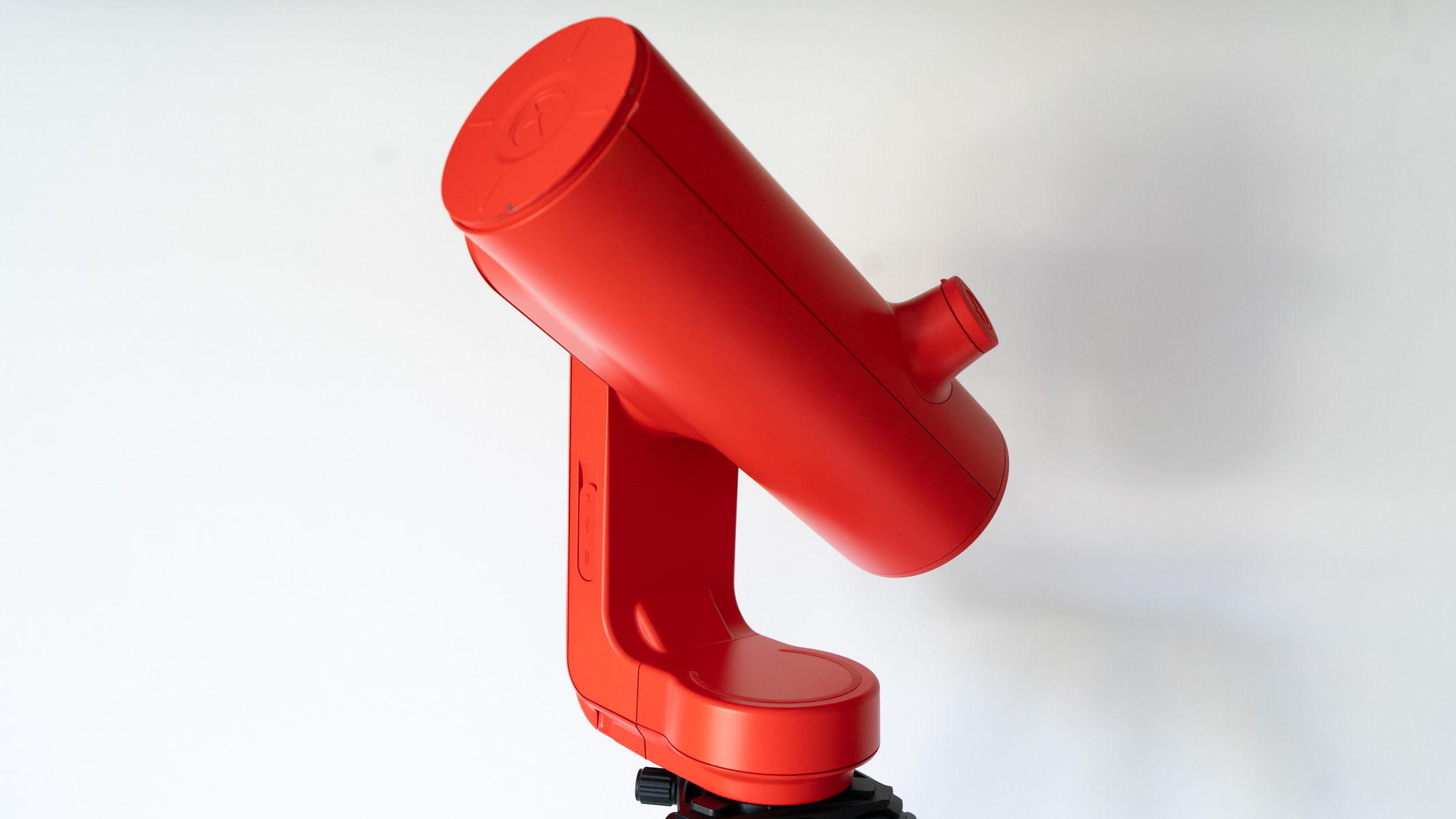 Unistellar Odyssey Pro smart telescope on a white background