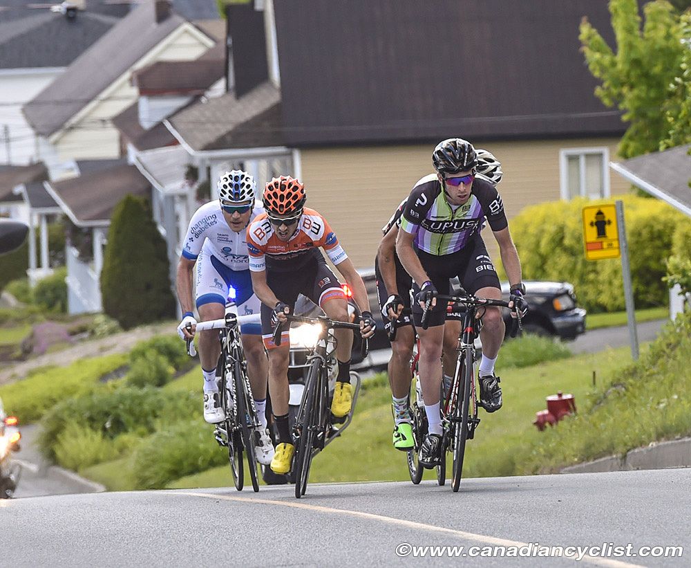 The early chase group was absorbed by the pack